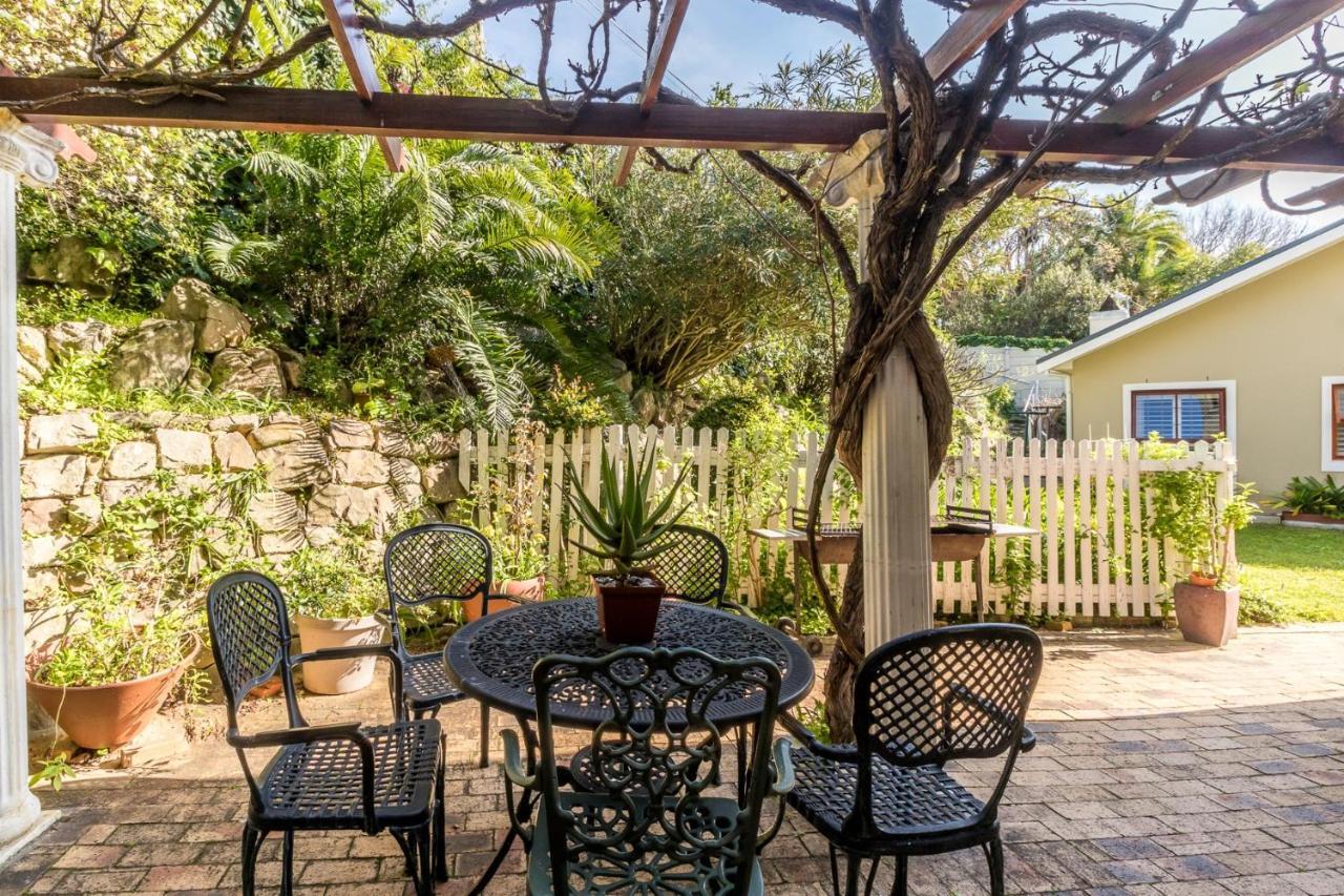 Valley Heights Guest House And B & B Cape Town Exterior photo